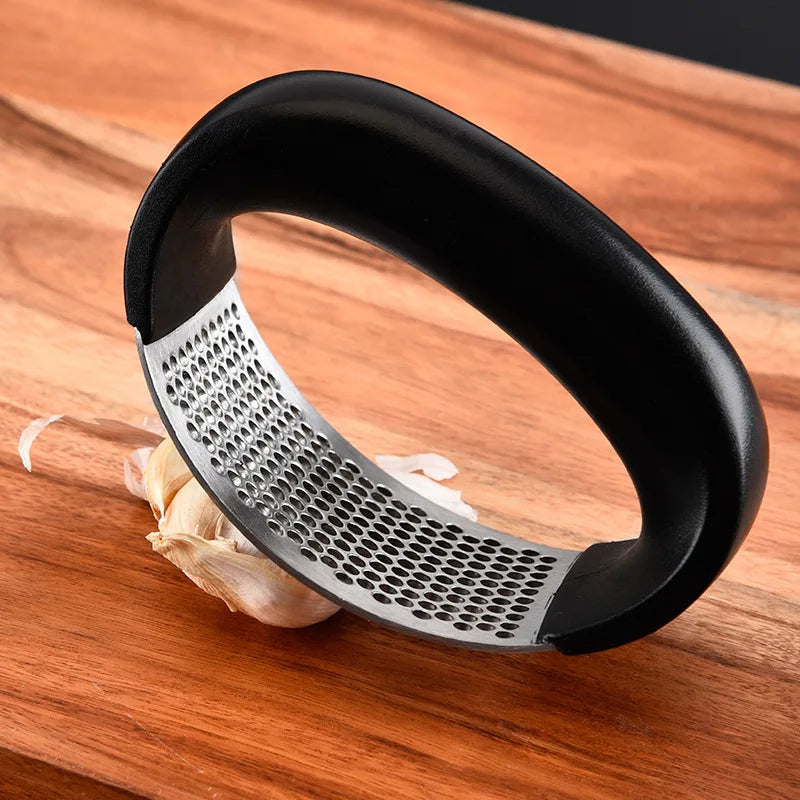 EZ-Crush™ Stainless Steel Garlic Press | Effortlessly mince garlic and veggies